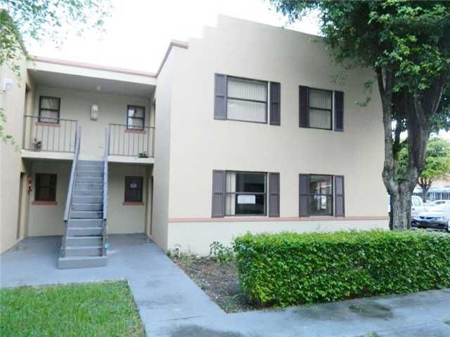 576 NW 114 AV # 103, Miami, FL 33172