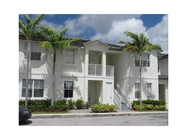 208 SE 29 AV # 6, Homestead, FL 33033