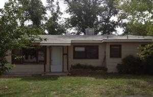 902 Ne 1st St, Andrews, TX 79714