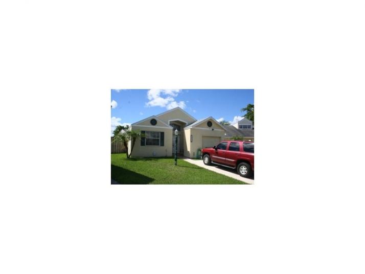 14624 SW 127 CT, Miami, FL 33186