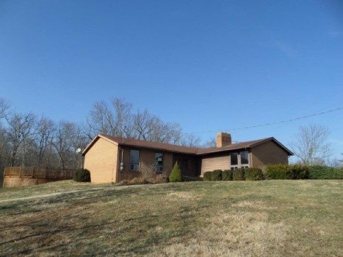 421 Russell Rd, Berryville, VA 22611