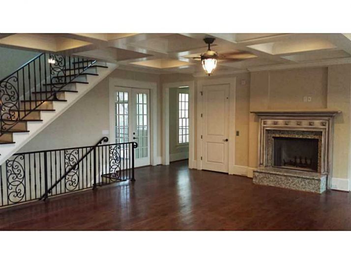 2609 Canterbury Trail Ne, Atlanta, GA 30324