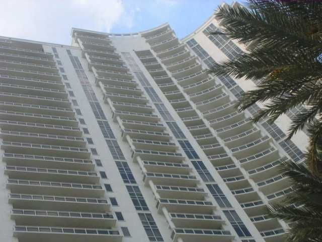 901 BRICKELL KEY BL # 601, Miami, FL 33131