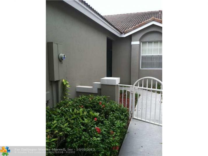 2491 Aragon Blvd # 5, Fort Lauderdale, FL 33322