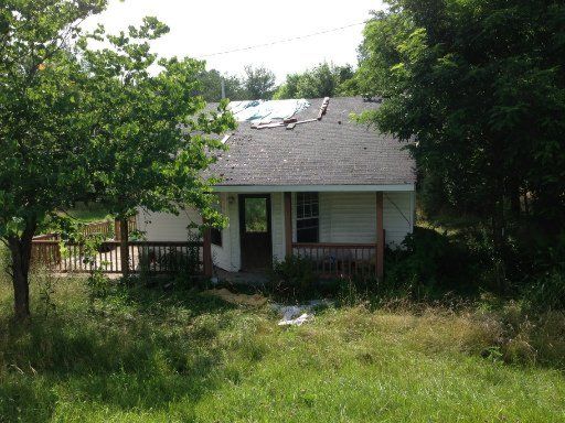 5264 S York Hwy, Grimsley, TN 38565