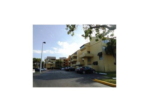 10400 SW 108 AV # A309, Miami, FL 33176