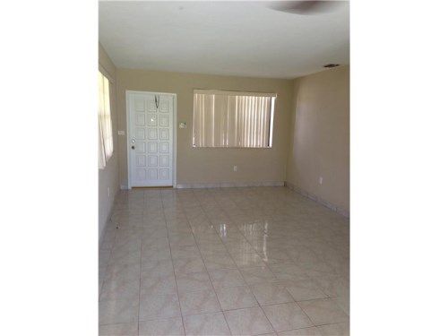 7810 SW 33 TE, Miami, FL 33155