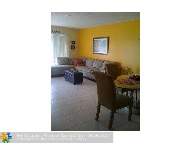 7355 Woodmont Ter # 203, Fort Lauderdale, FL 33321