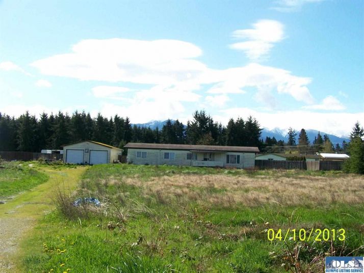 64 Heuslein Rd, Port Angeles, WA 98362