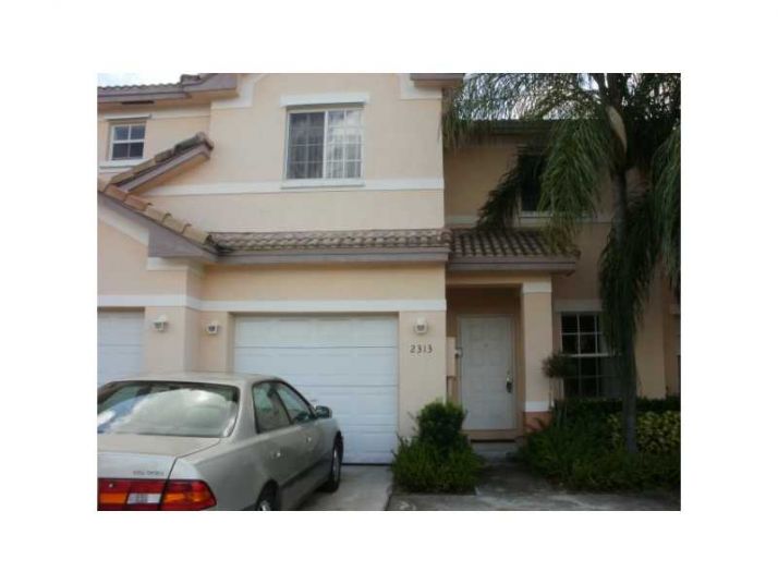 2313 87TH TE # 2313, Hollywood, FL 33025