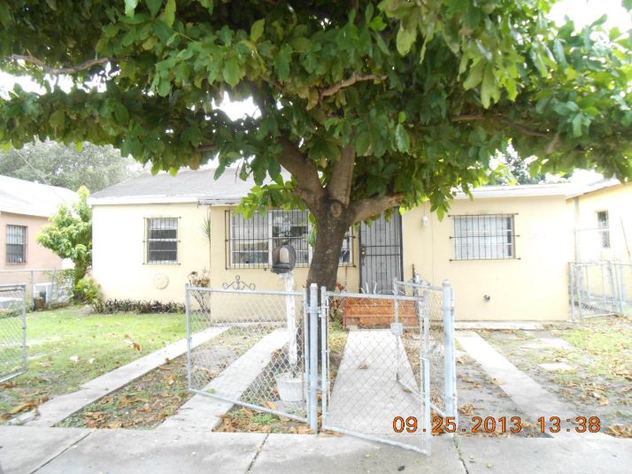 2514 Northwest 24th Street, Miami, FL 33142