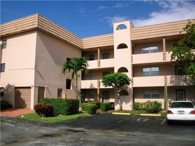 8080 Sunrise Lakes Dr # 108, Fort Lauderdale, FL 33322