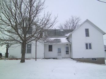 2043 310th St, Wilton, IA 52778