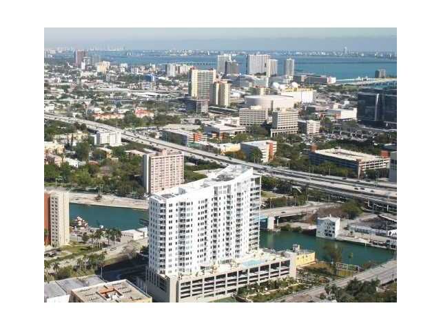 10 SW SOUTH RIVER DR # 1801, Miami, FL 33130