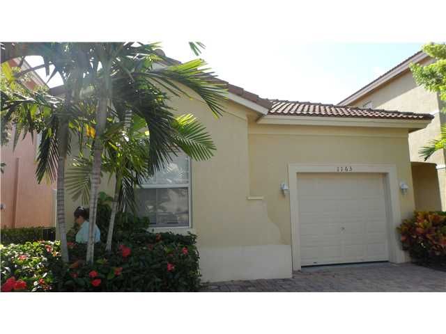 1163 NE 40 RD, Homestead, FL 33033