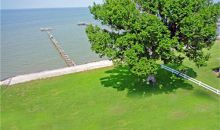 2611 BAYSHORE Bacliff, TX 77518