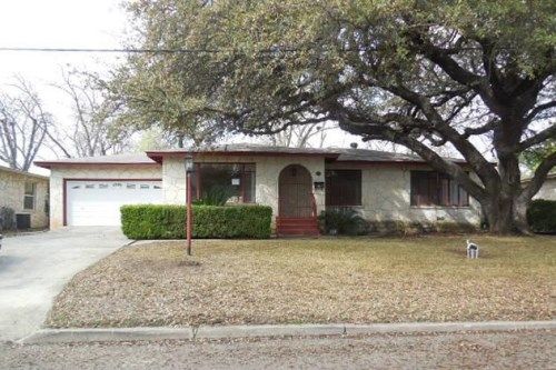 1151 Vanderbilt St, San Antonio, TX 78210