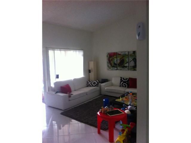 1351 SPRINGSIDE DR # 1351, Fort Lauderdale, FL 33326