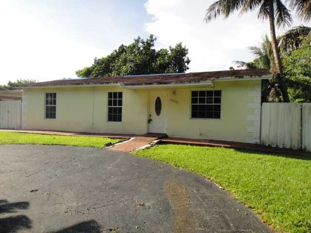 15420 SW 304 ST, Homestead, FL 33033