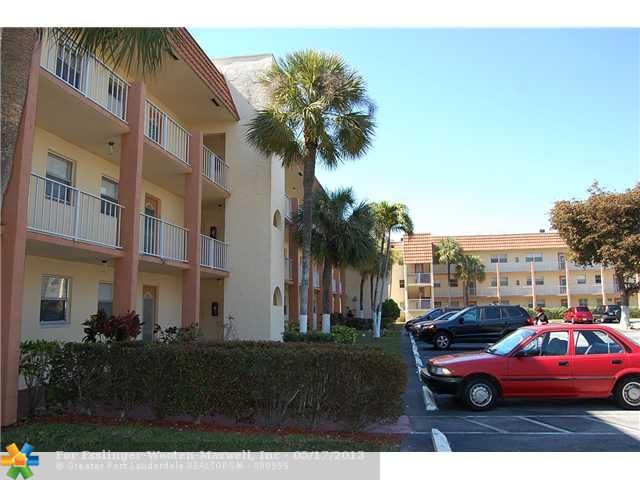 8100 SUNRISE LAKES BL # 110, Fort Lauderdale, FL 33322