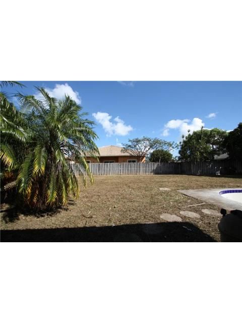 29675 SW 166 CT, Homestead, FL 33033