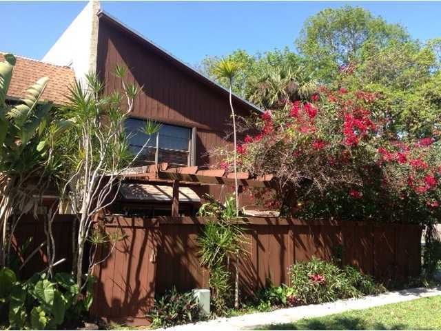 6303 SW 116 PL # D, Miami, FL 33173