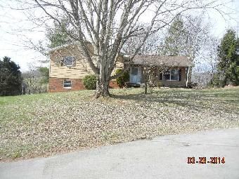 107 Ginger Lane, Johnson City, TN 37601