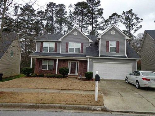 4105 Round Stone Drive, Snellville, GA 30039