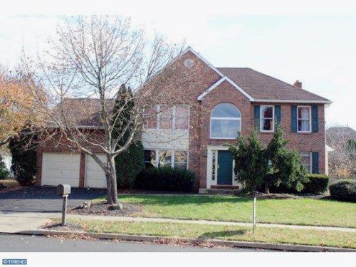 361 LAUREL OAKS DR, Langhorne, PA 19047