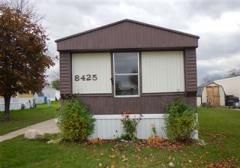 8425 Chanel Ct, Newport, MI 48166