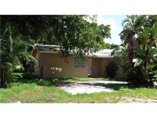 381 NE 164TH ST, Miami, FL 33162