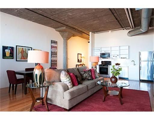 156 Porter St #444, Boston, MA 02128