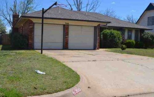 300 S English St, Oklahoma City, OK 73160