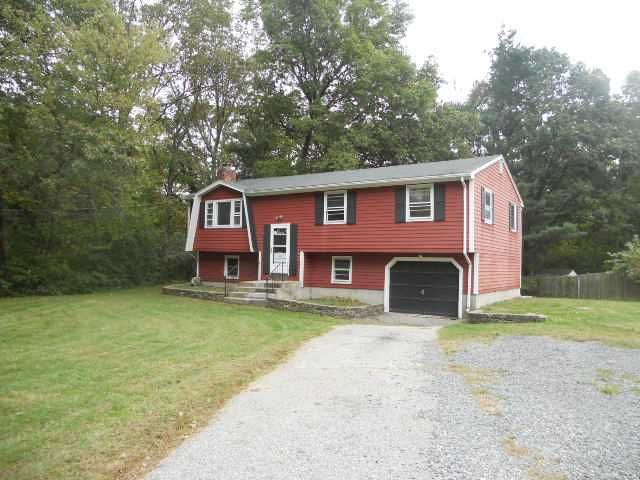 230 Newport Ave, Attleboro, MA 02703