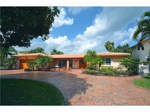 643 Rivera Drive, Boynton Beach, FL 33435