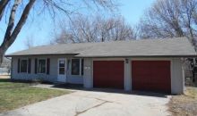 4424 SW Twilight Dr Topeka, KS 66614