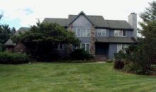 8 SKYVIEW DR Warminster, PA 18974