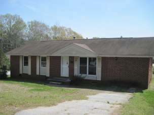 940 Taggart Ave, Greenwood, SC 29646