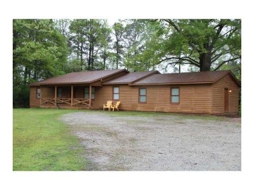 2037 Hampton Locust Grove Road, Locust Grove, GA 30248