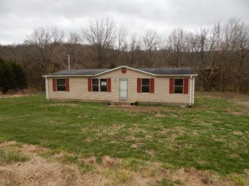 6220 Walker Creek Rd, Alexandria, TN 37012