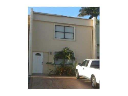 635 W 80 ST # 635, Hialeah, FL 33014