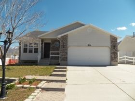 934 N 1480 E, Tooele, UT 84074