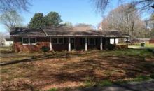 502 Lakeside Dr E Florence, AL 35630