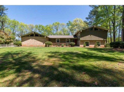 2750 Spalding Drive, Atlanta, GA 30350