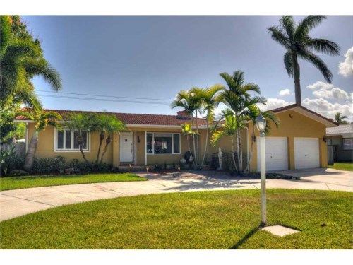 1214 ADAMS ST, Hollywood, FL 33019