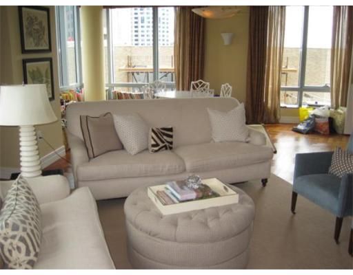 1 Avery St #19D, Boston, MA 02111