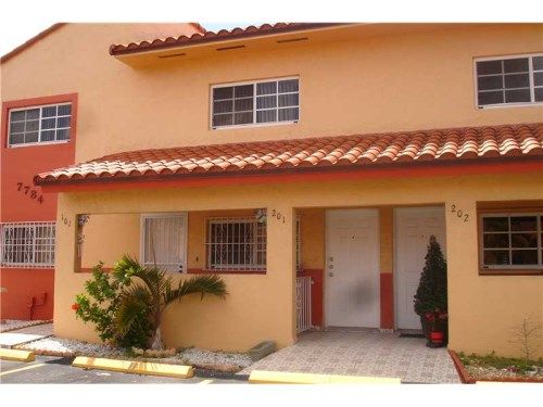 7784 W 29 LN # 30, Hialeah, FL 33016