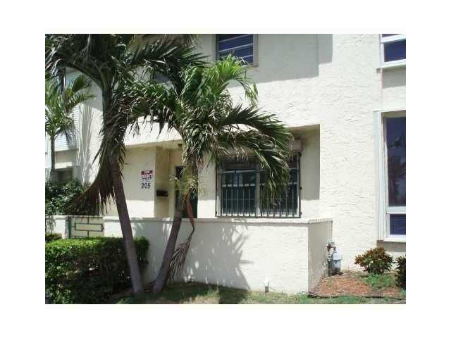 205 88 ST # 3, Miami Beach, FL 33154