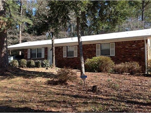 396 Derbyshire Drive, Stone Mountain, GA 30088