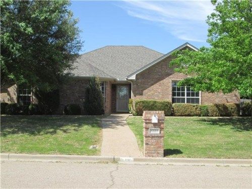 1223 Radisson Drive, Hewitt, TX 76643